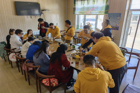 维多利亚老品牌vic(集团)官方网站